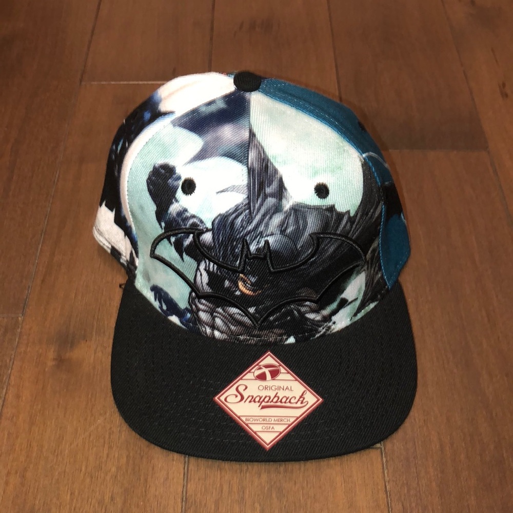 Batman Graphic Snapback Hat - Black & Teal